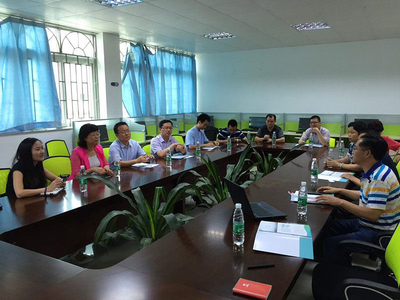 20160608 香洲区委组织部刘明华副部长一行调研77779193永利官网创新创业工作img_3986_副本.jpg